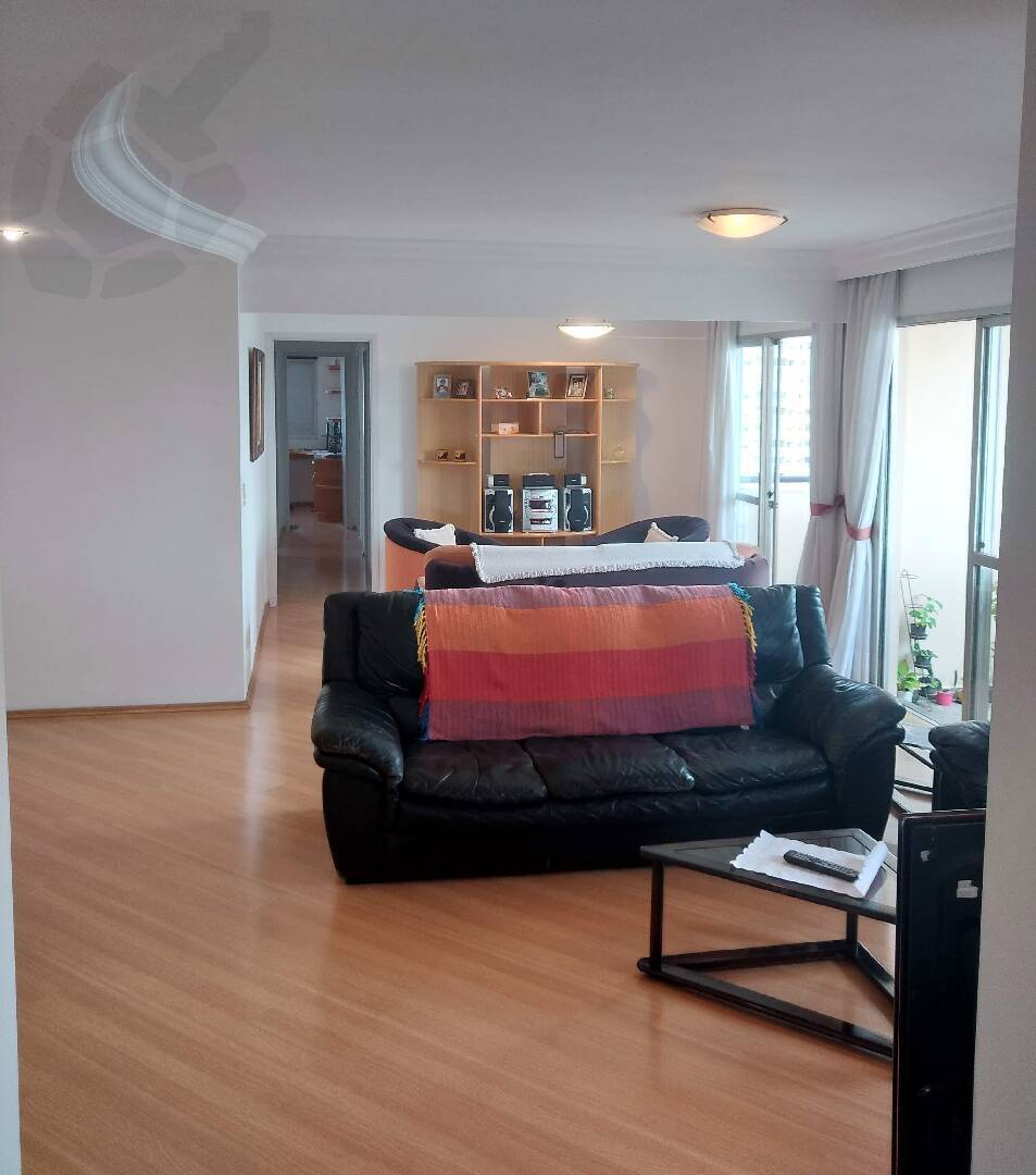 Apartamento à venda com 4 quartos, 150m² - Foto 2