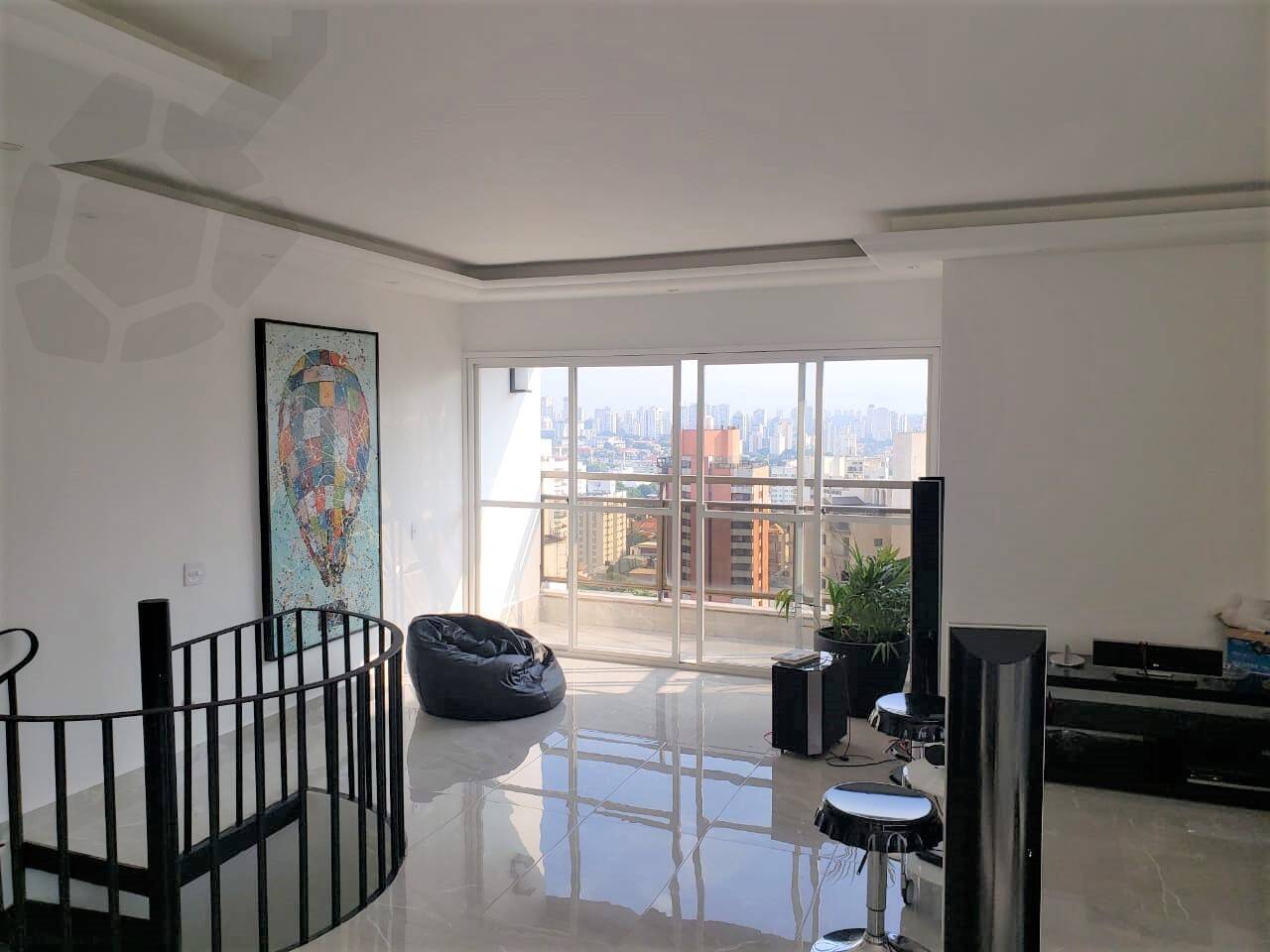 Cobertura à venda com 4 quartos, 220m² - Foto 4