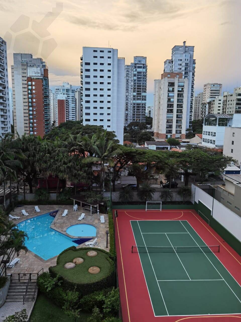 Cobertura à venda com 4 quartos, 220m² - Foto 21