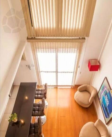 Apartamento à venda com 1 quarto, 60m² - Foto 3