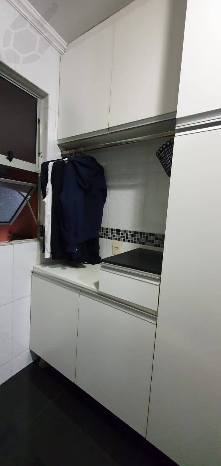 Apartamento à venda com 3 quartos, 75m² - Foto 10