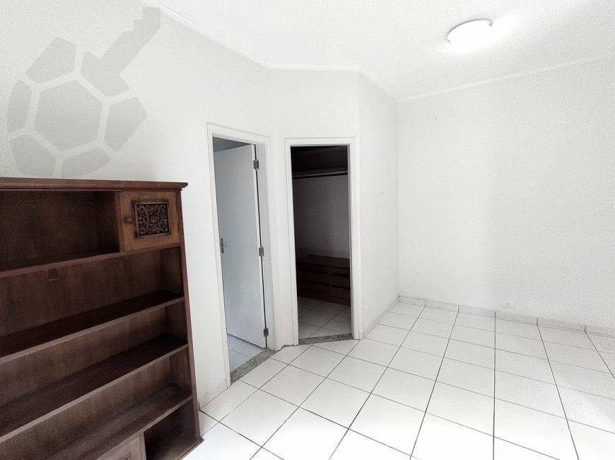 Casa à venda com 4 quartos, 180m² - Foto 13