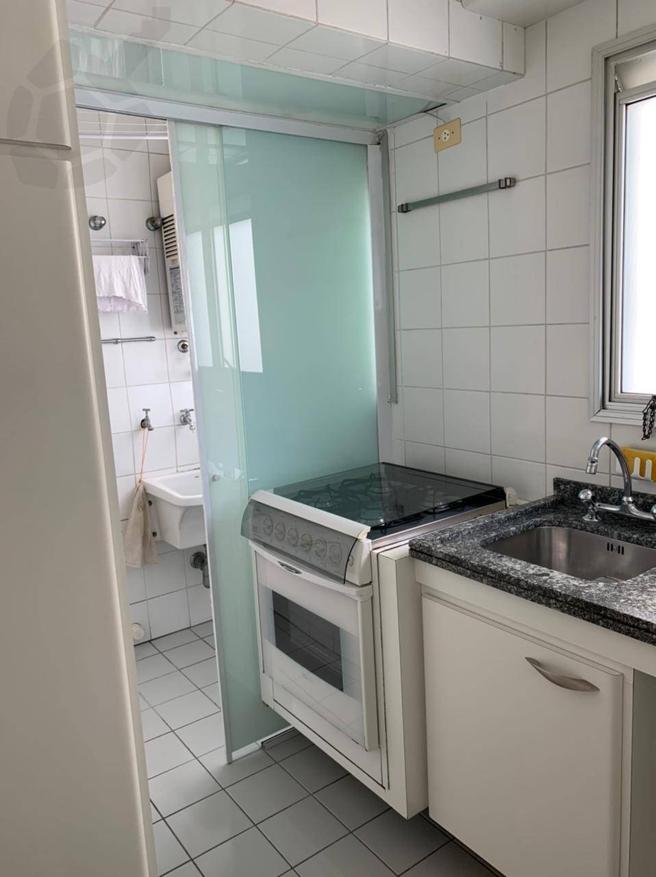 Apartamento para alugar com 2 quartos, 60m² - Foto 6