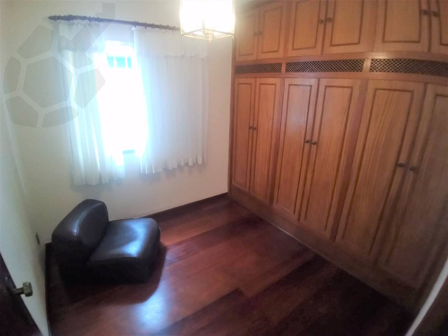 Casa à venda com 4 quartos, 260m² - Foto 21