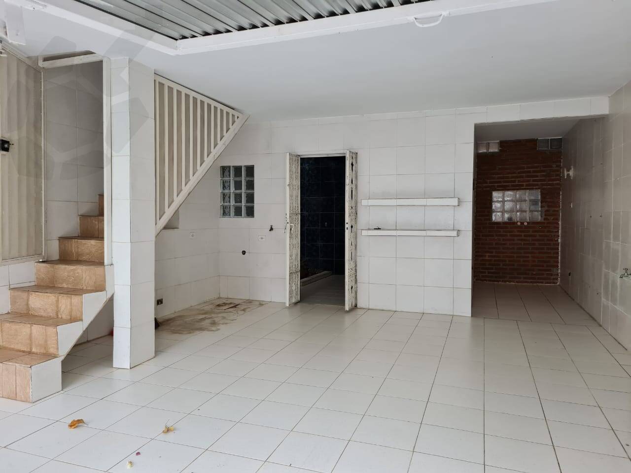 Casa à venda com 4 quartos, 162m² - Foto 13