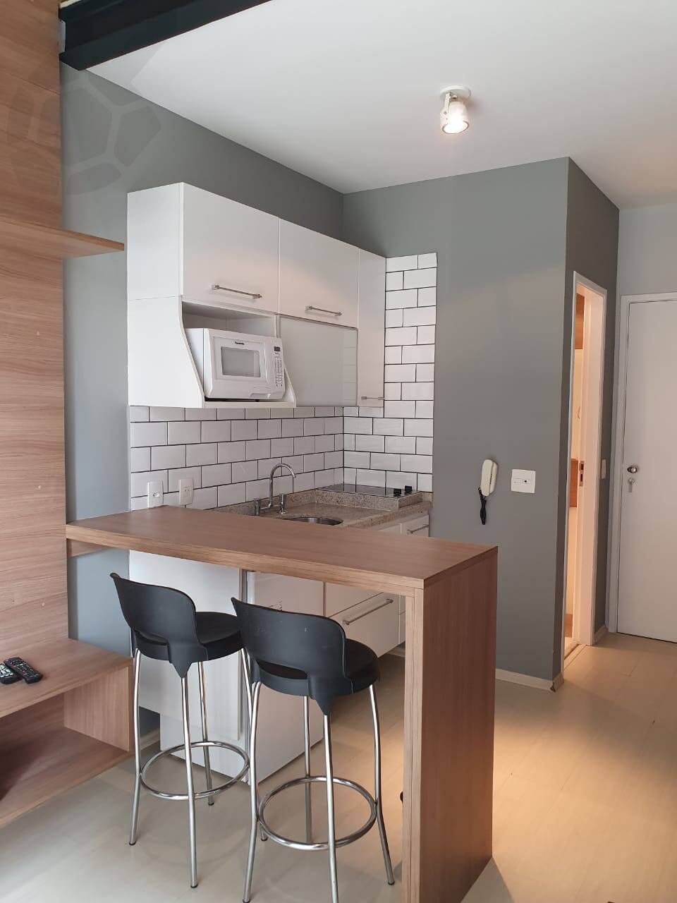 Apartamento à venda com 1 quarto, 40m² - Foto 4