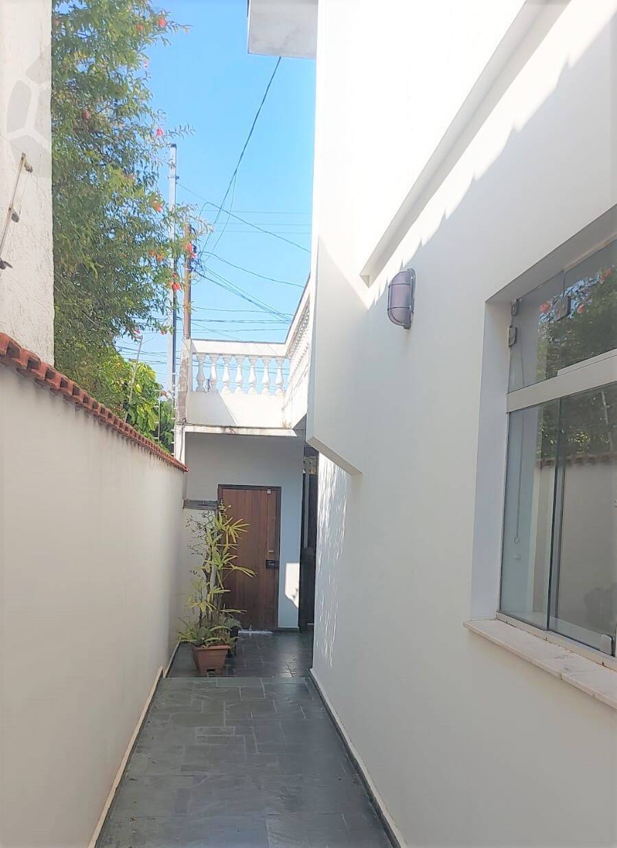 Casa à venda com 4 quartos, 224m² - Foto 5