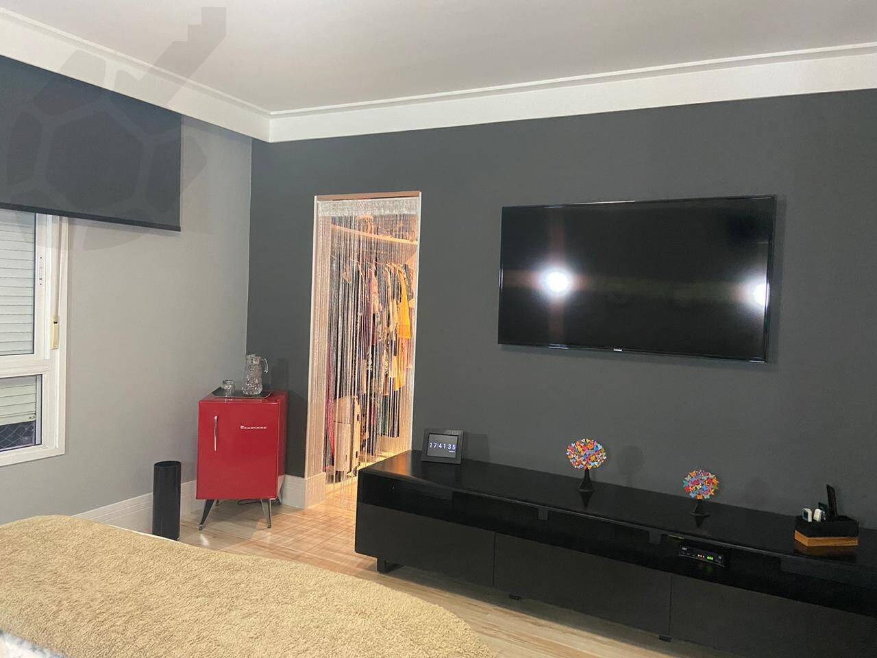 Apartamento à venda com 3 quartos, 260m² - Foto 8