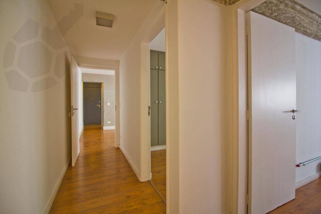 Apartamento à venda com 2 quartos, 80m² - Foto 11