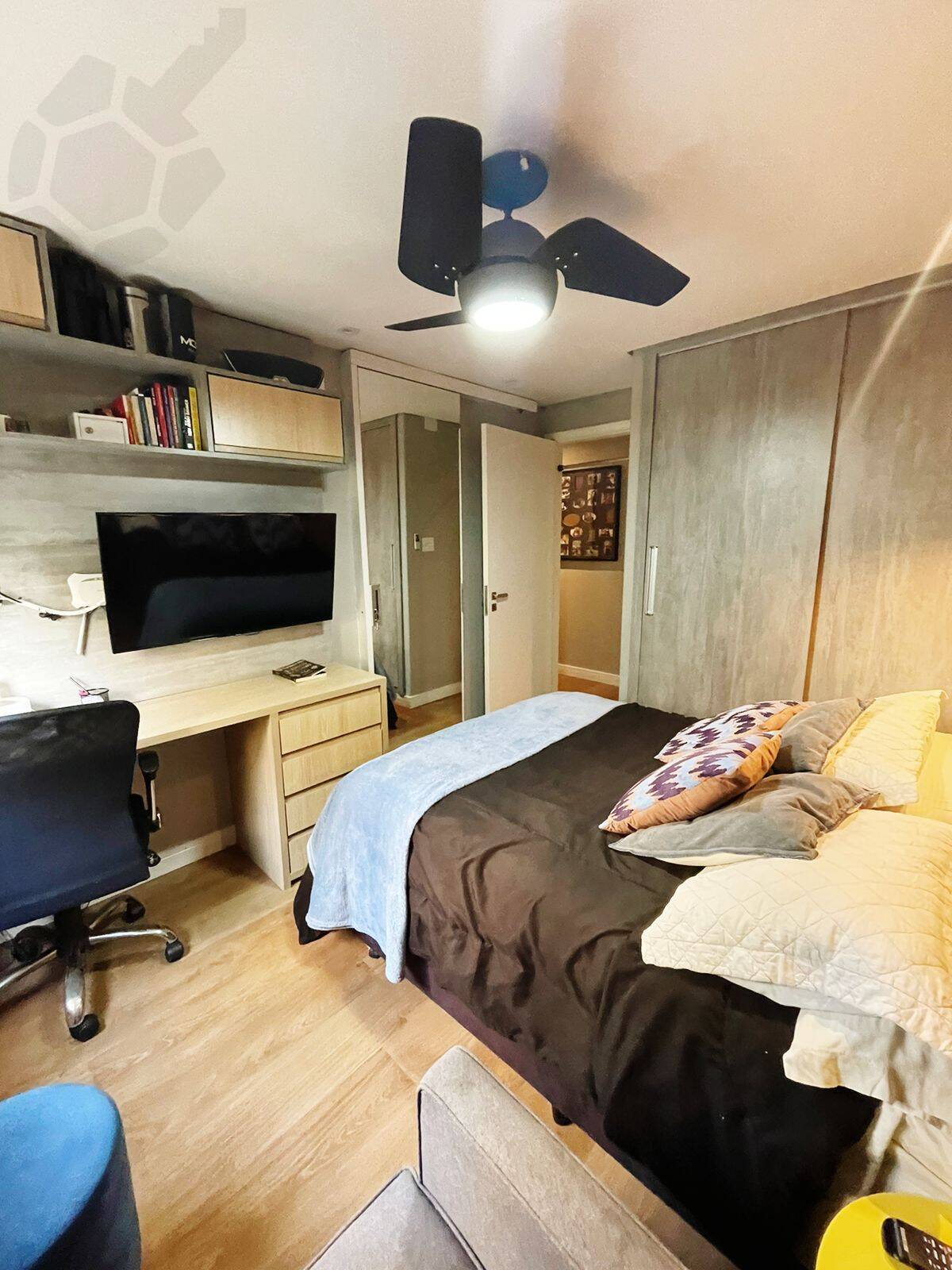 Apartamento à venda com 3 quartos, 110m² - Foto 20