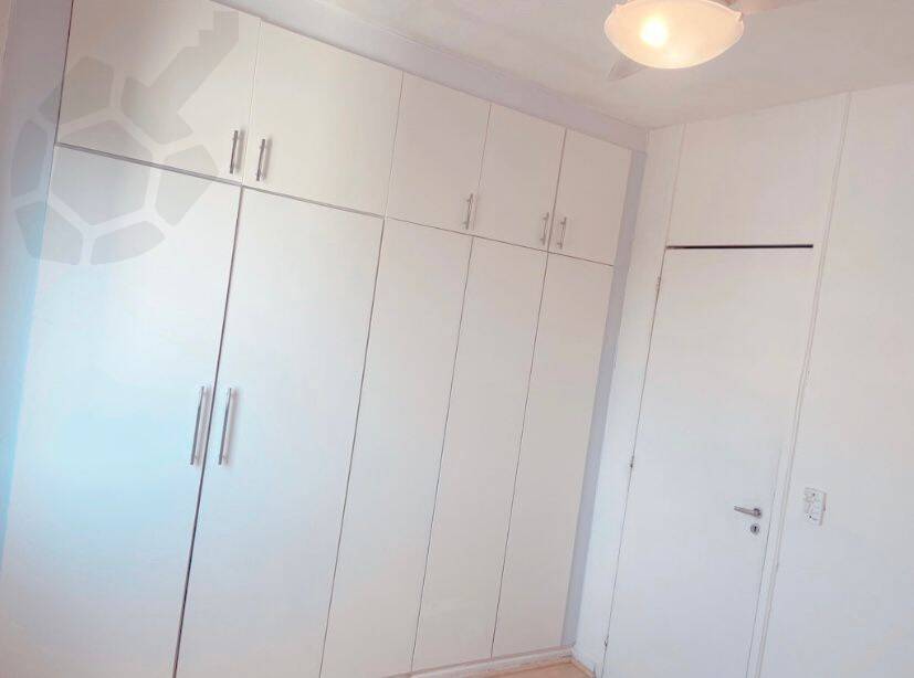 Apartamento à venda com 2 quartos, 75m² - Foto 7