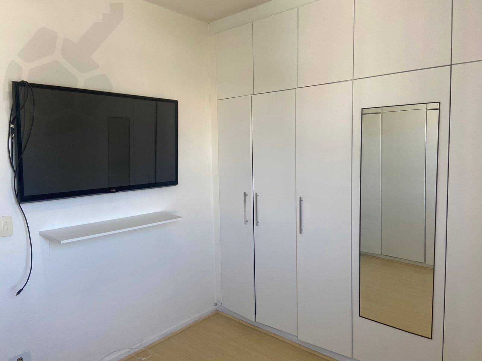 Apartamento à venda com 2 quartos, 75m² - Foto 12