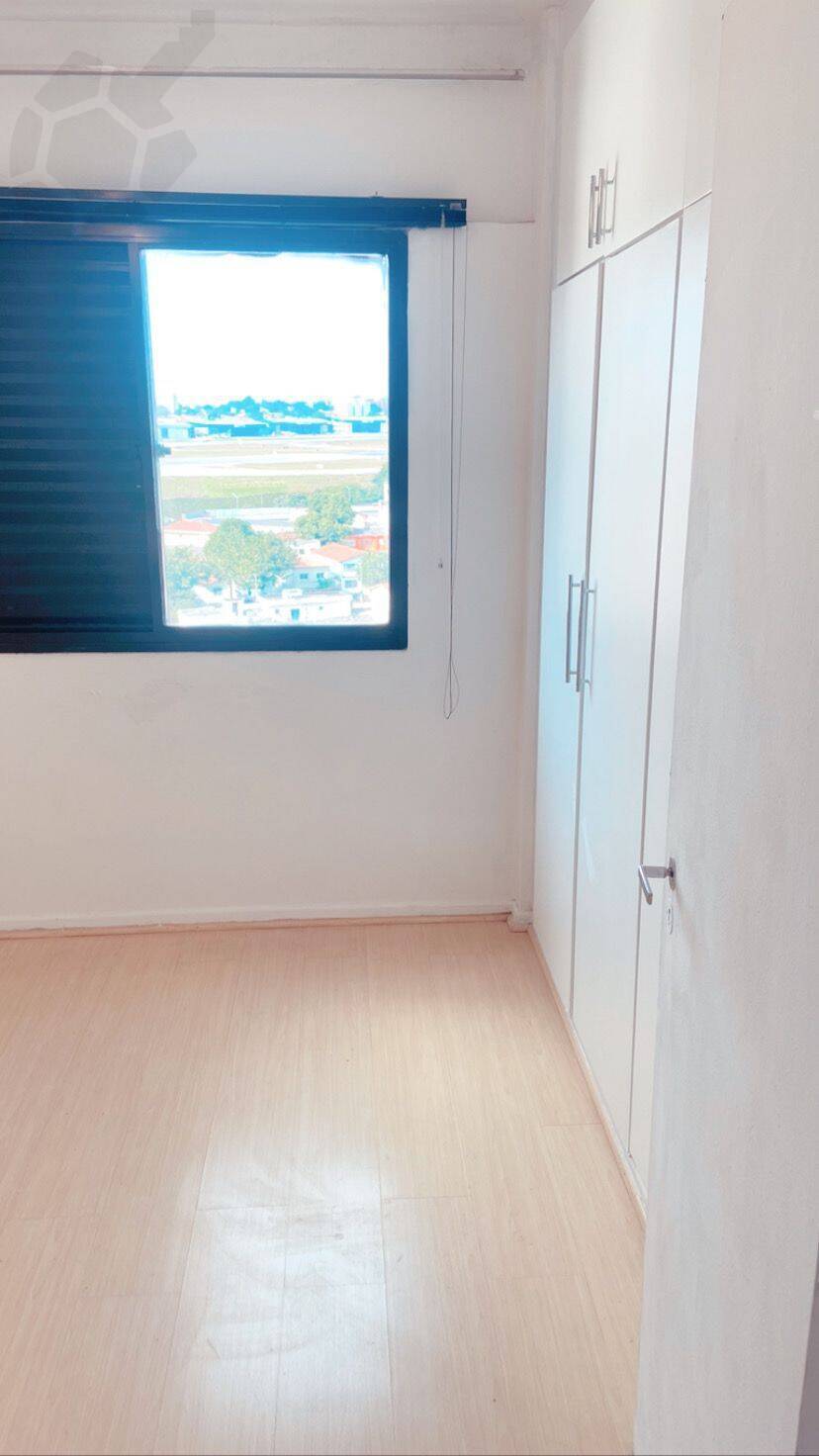 Apartamento à venda com 2 quartos, 75m² - Foto 13