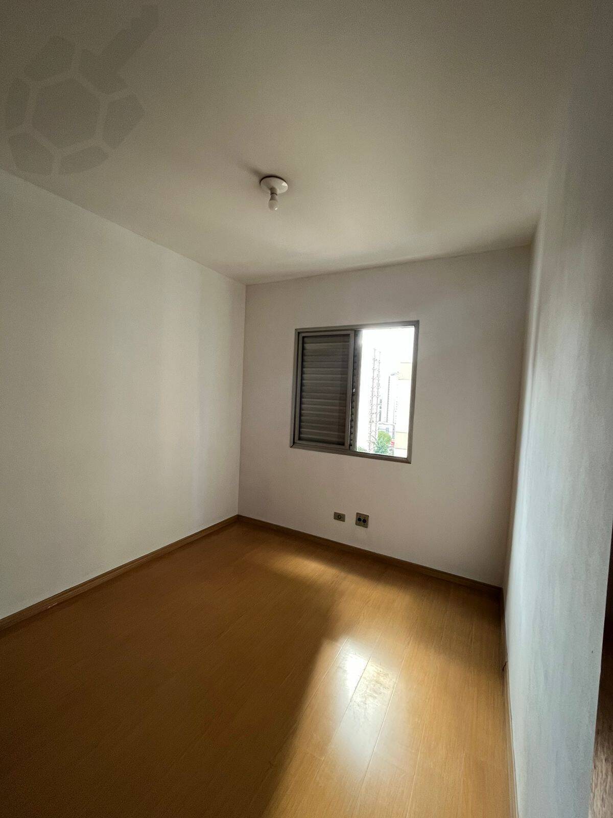 Apartamento à venda com 3 quartos, 86m² - Foto 14