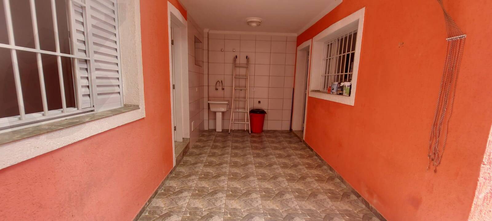 Casa à venda com 4 quartos, 120m² - Foto 29