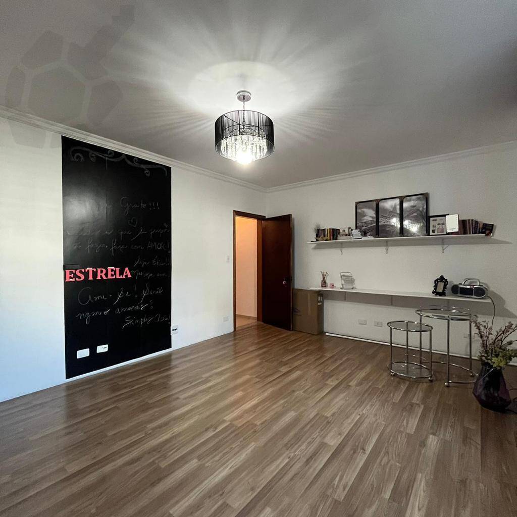 Casa à venda com 3 quartos, 386m² - Foto 24