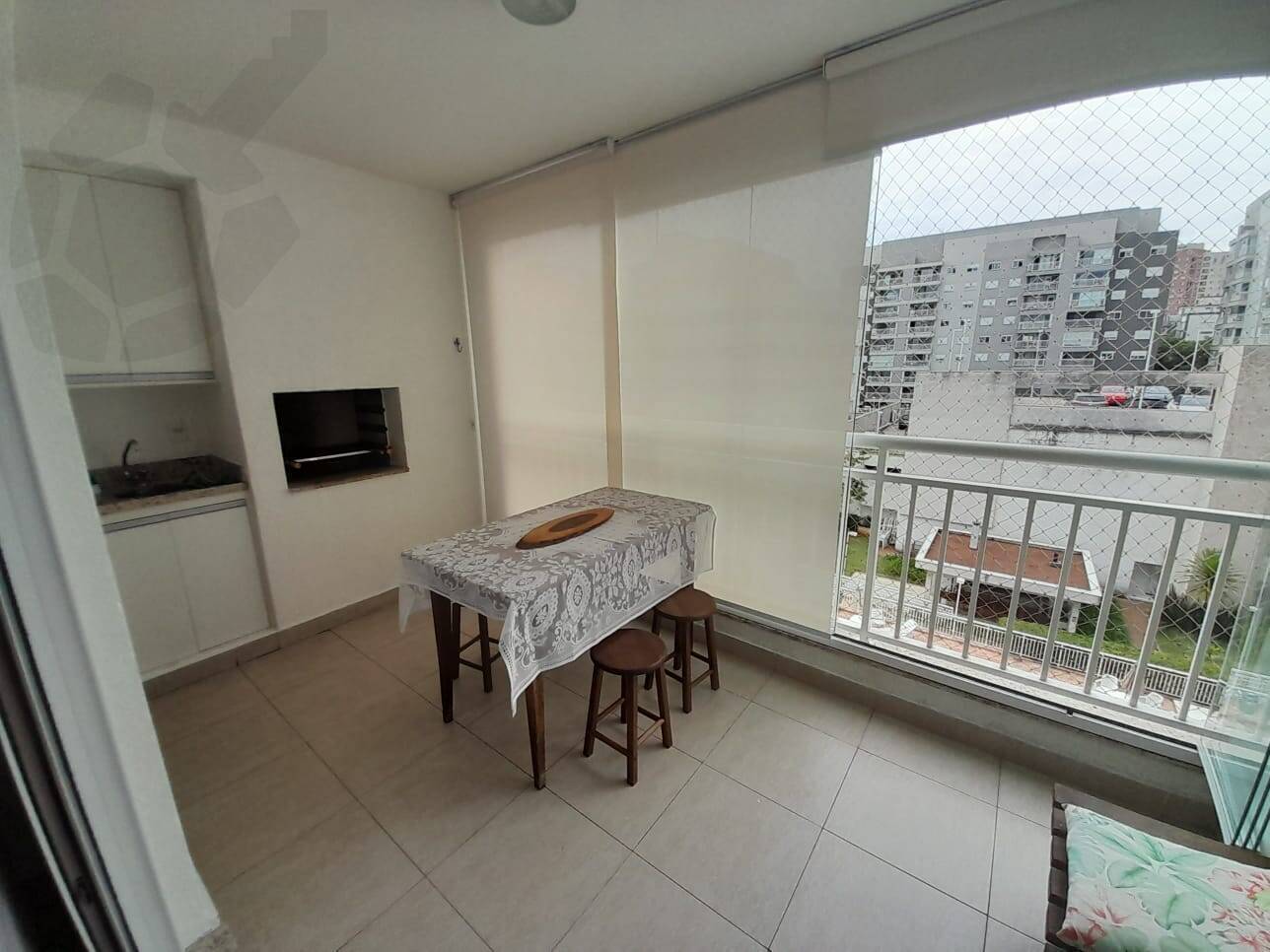 Apartamento à venda com 3 quartos, 81m² - Foto 4