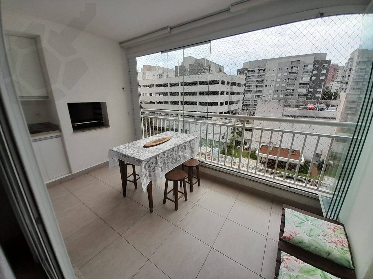 Apartamento à venda com 3 quartos, 81m² - Foto 7