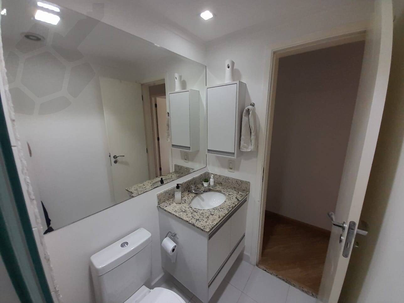 Apartamento à venda com 3 quartos, 81m² - Foto 11