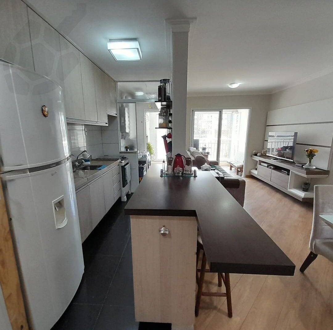 Apartamento à venda com 3 quartos, 81m² - Foto 15