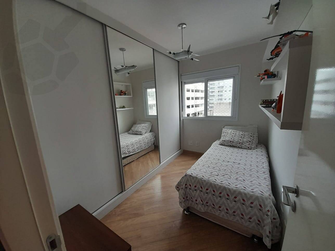 Apartamento à venda com 3 quartos, 81m² - Foto 20