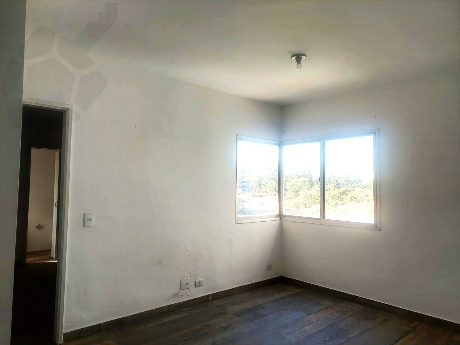 Apartamento à venda com 2 quartos, 65m² - Foto 3