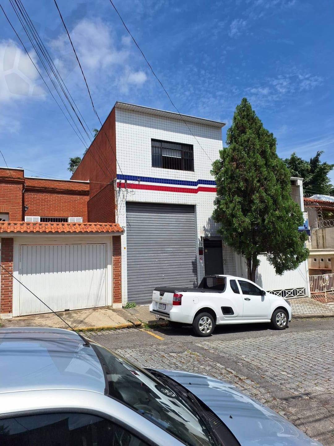 Prédio Inteiro à venda, 220m² - Foto 1