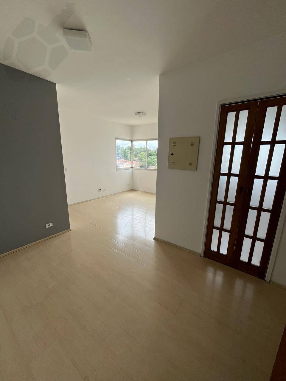 Apartamento à venda com 2 quartos, 62m² - Foto 2