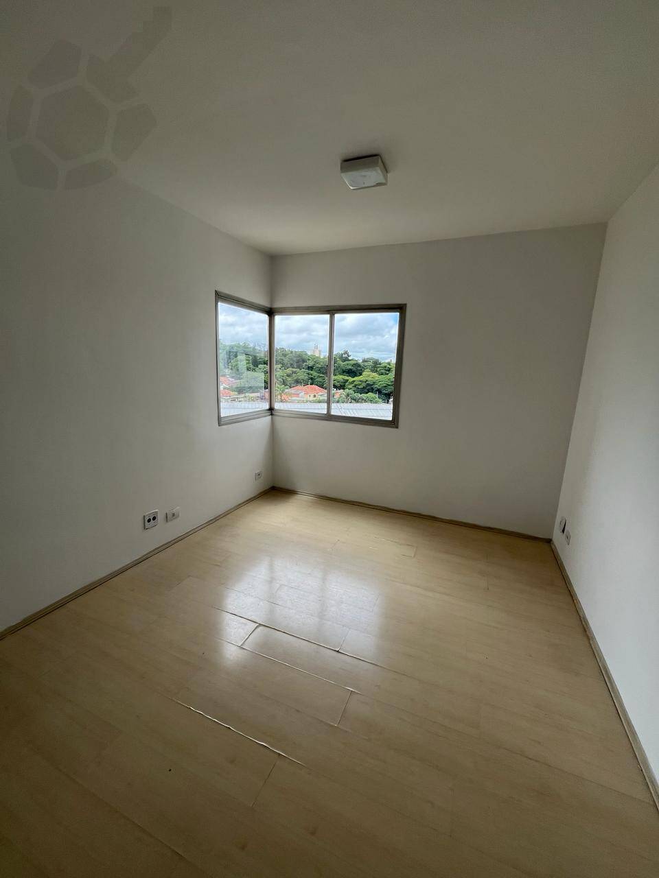 Apartamento à venda com 2 quartos, 62m² - Foto 3