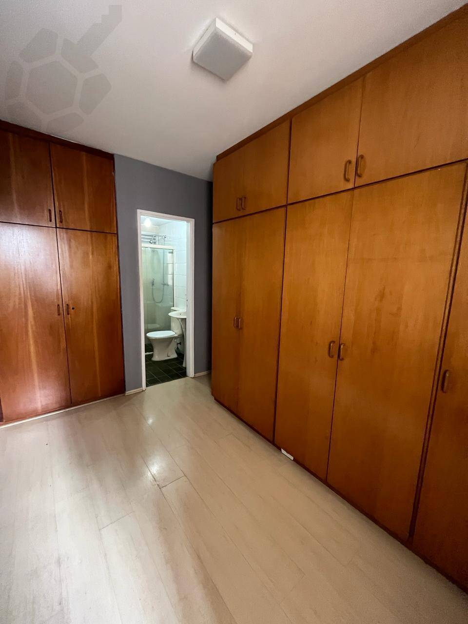 Apartamento à venda com 2 quartos, 62m² - Foto 6