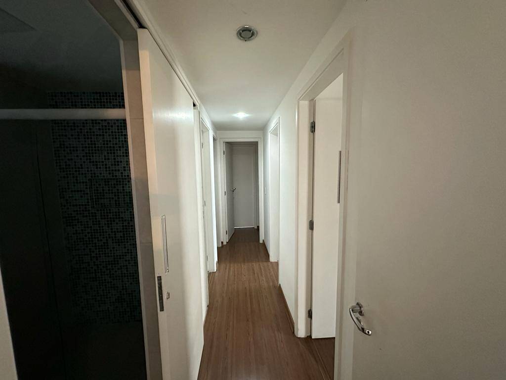 Apartamento à venda com 4 quartos, 172m² - Foto 8