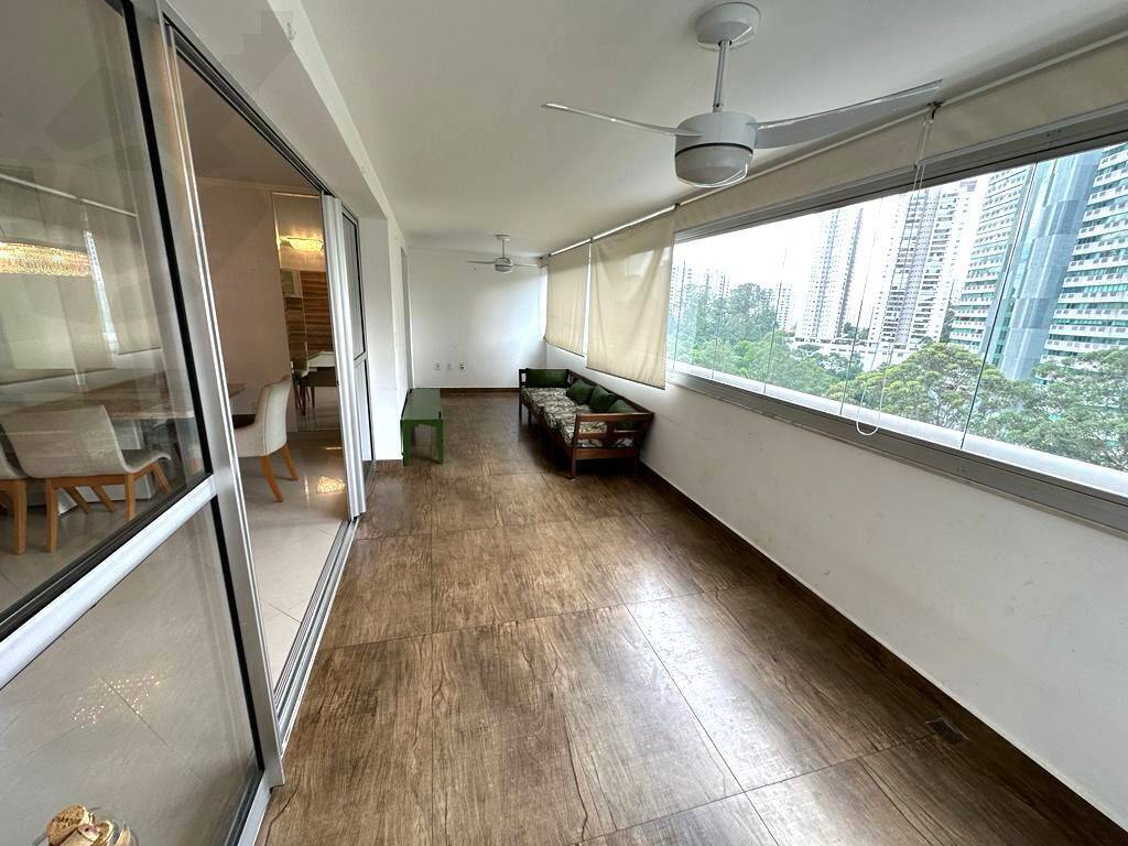 Apartamento à venda com 4 quartos, 172m² - Foto 4