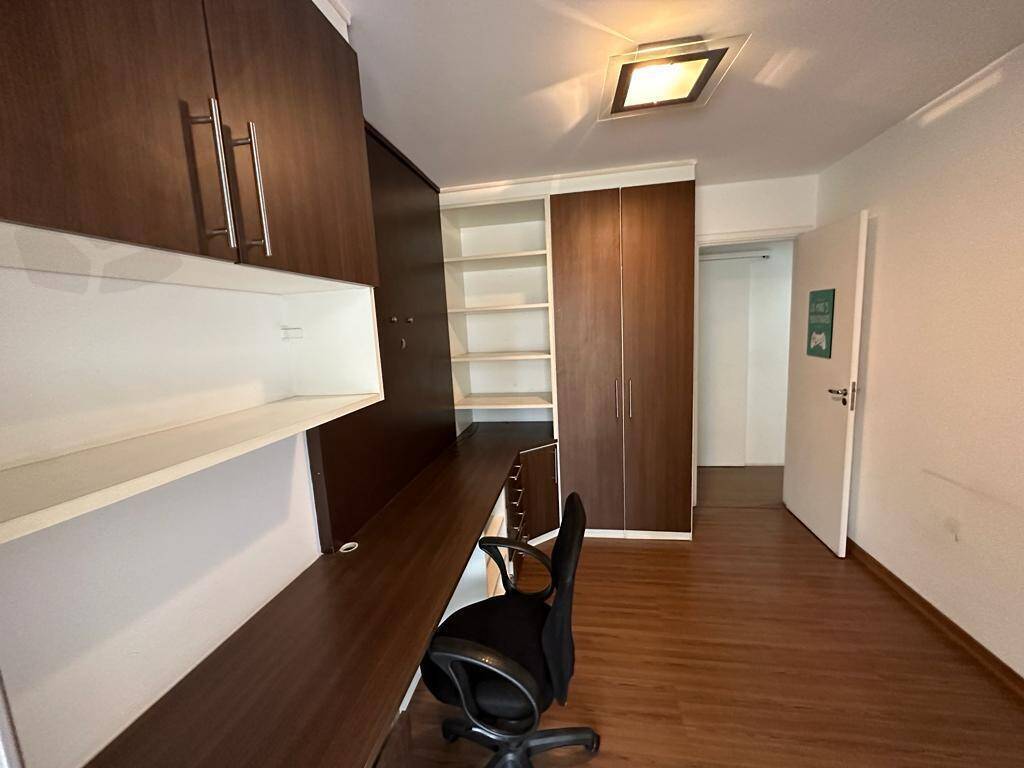 Apartamento à venda com 4 quartos, 172m² - Foto 11