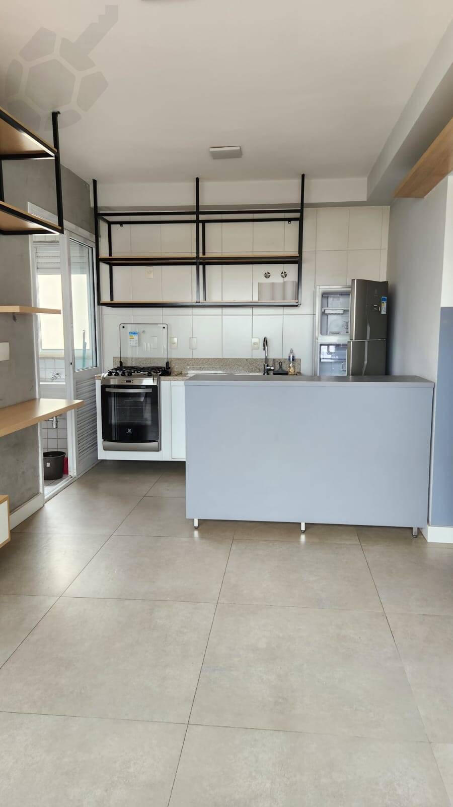 Apartamento à venda com 1 quarto, 41m² - Foto 1