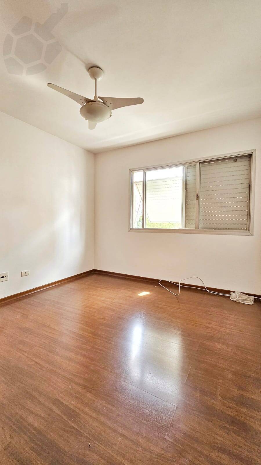 Apartamento à venda com 3 quartos, 122m² - Foto 17