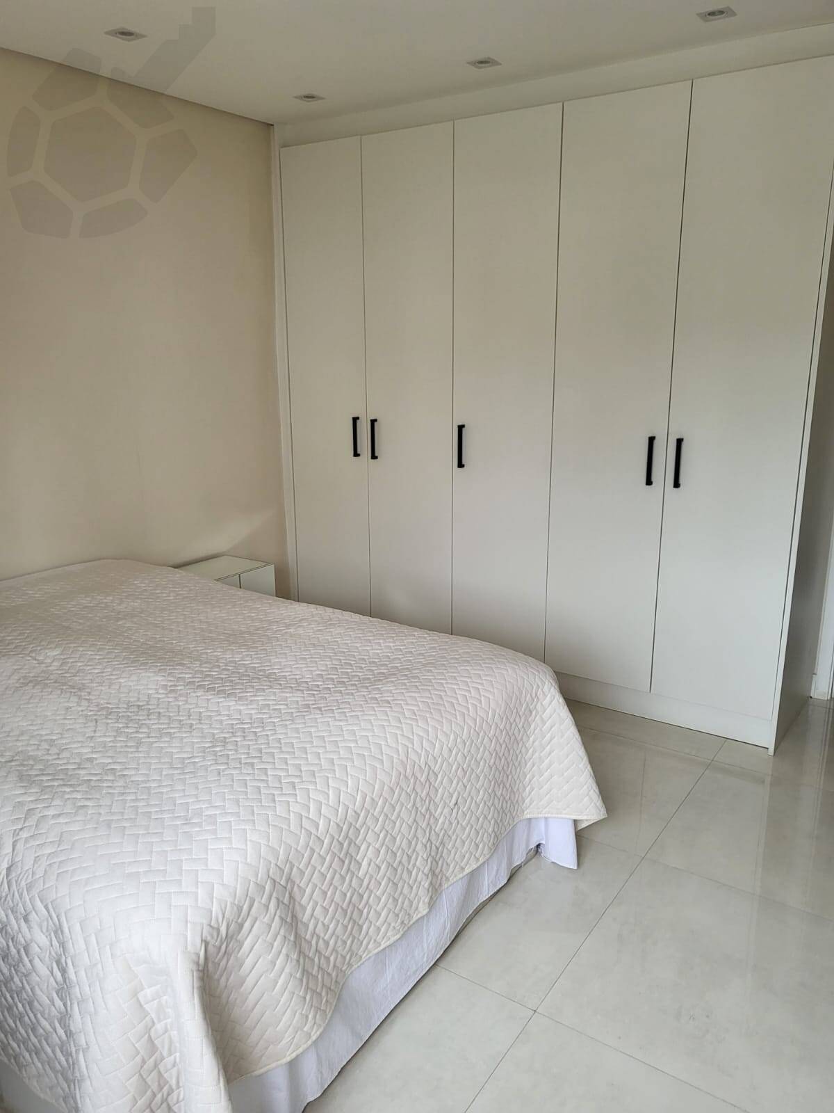 Apartamento para alugar com 3 quartos, 146m² - Foto 22