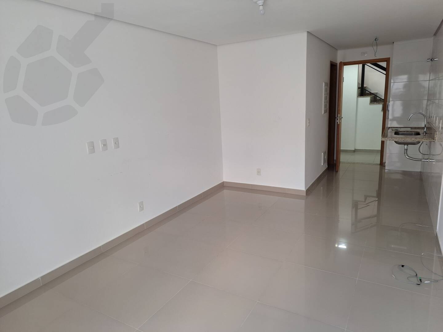 Apartamento à venda com 1 quarto, 32m² - Foto 1