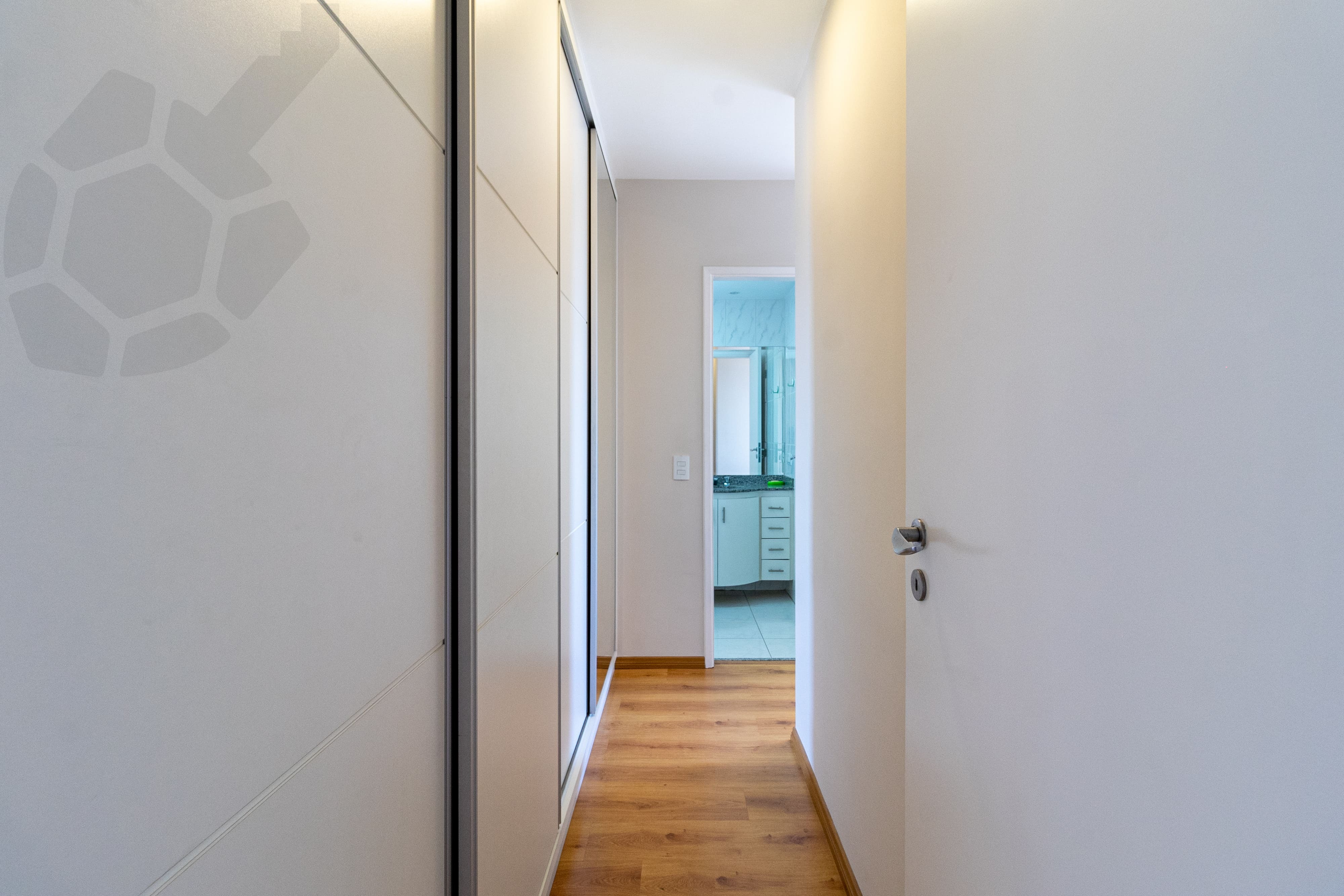 Apartamento à venda com 3 quartos, 87m² - Foto 10