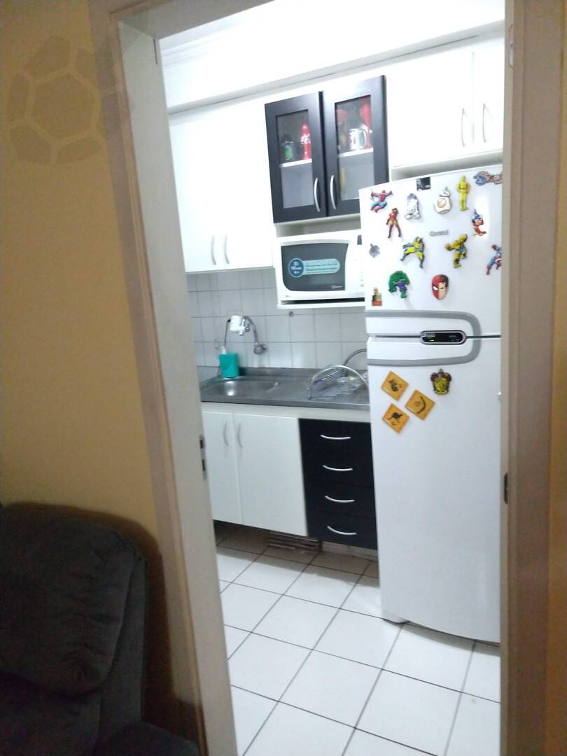 Apartamento à venda com 2 quartos, 48m² - Foto 15