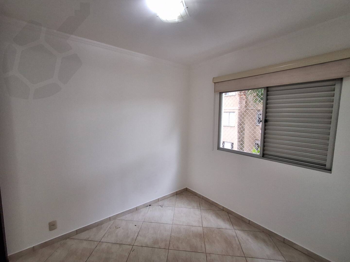 Apartamento à venda com 2 quartos, 64m² - Foto 5