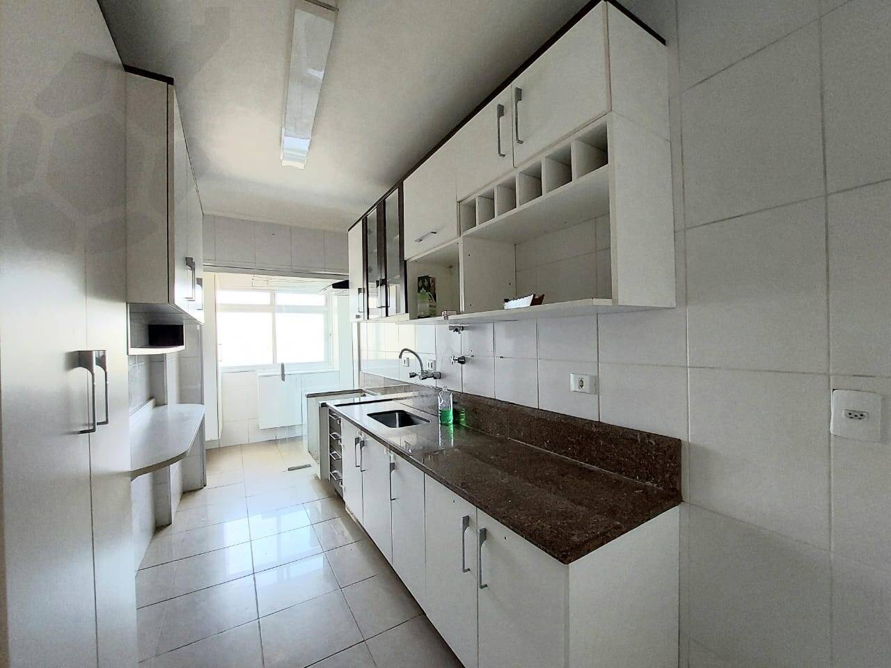 Apartamento à venda com 3 quartos, 82m² - Foto 5