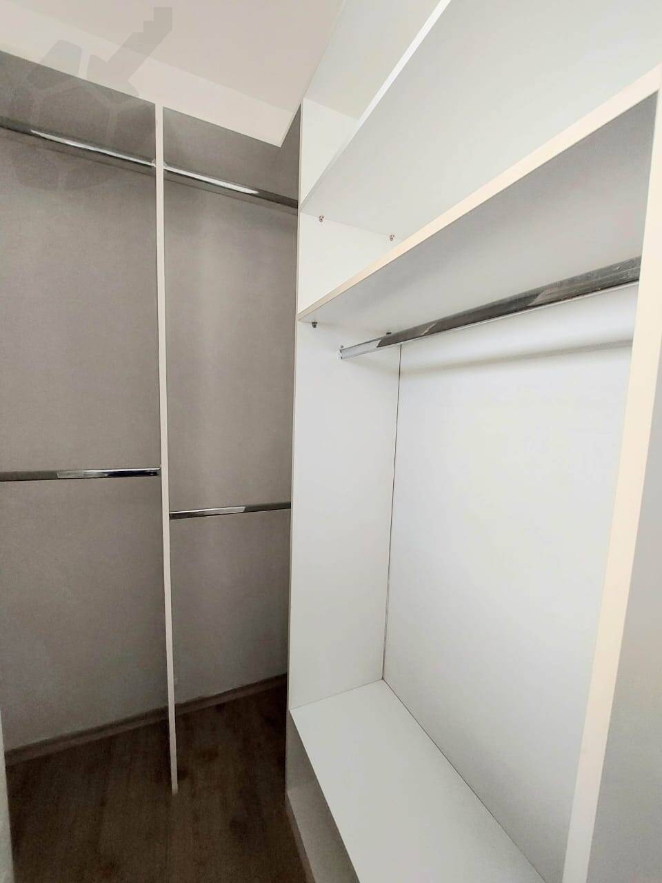 Apartamento à venda com 3 quartos, 82m² - Foto 13