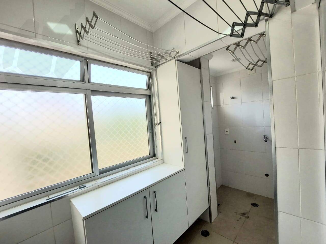 Apartamento à venda com 3 quartos, 82m² - Foto 21