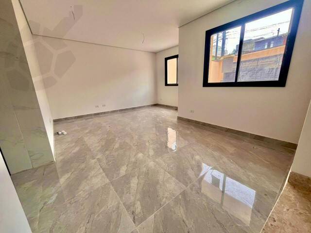 Casa à venda com 3 quartos, 86m² - Foto 3