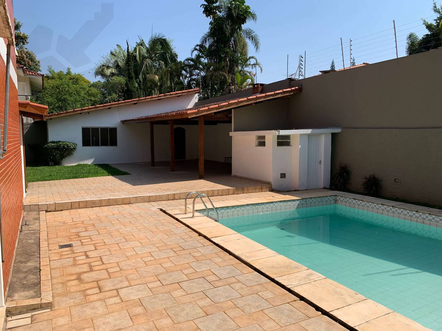 Casa à venda e aluguel com 4 quartos, 450m² - Foto 4