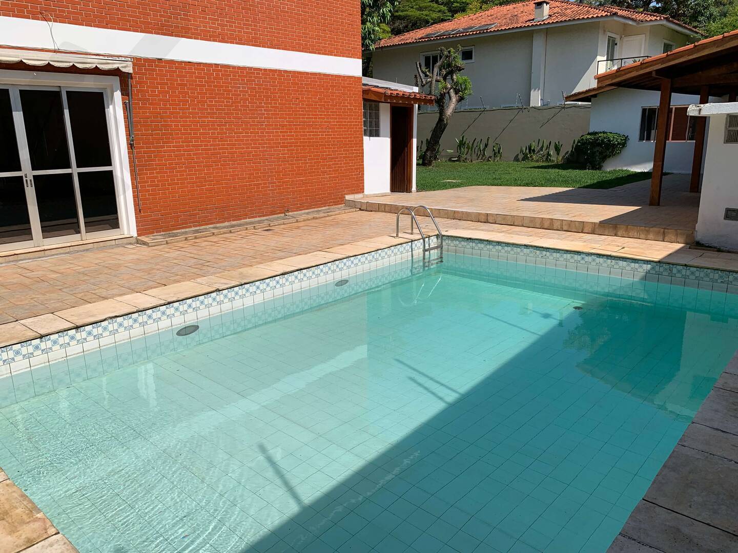 Casa à venda e aluguel com 4 quartos, 450m² - Foto 5