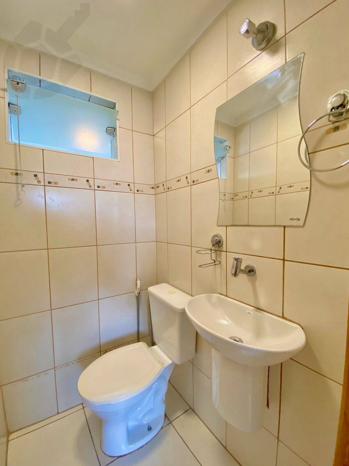 Apartamento à venda com 2 quartos, 70m² - Foto 9