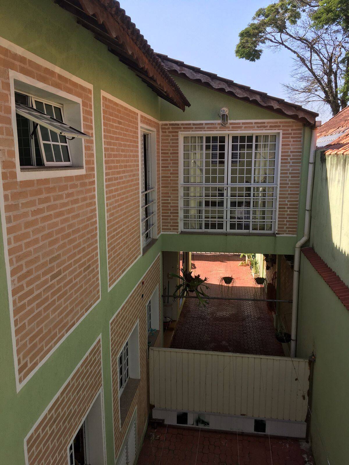 Casa à venda com 6 quartos, 300m² - Foto 25