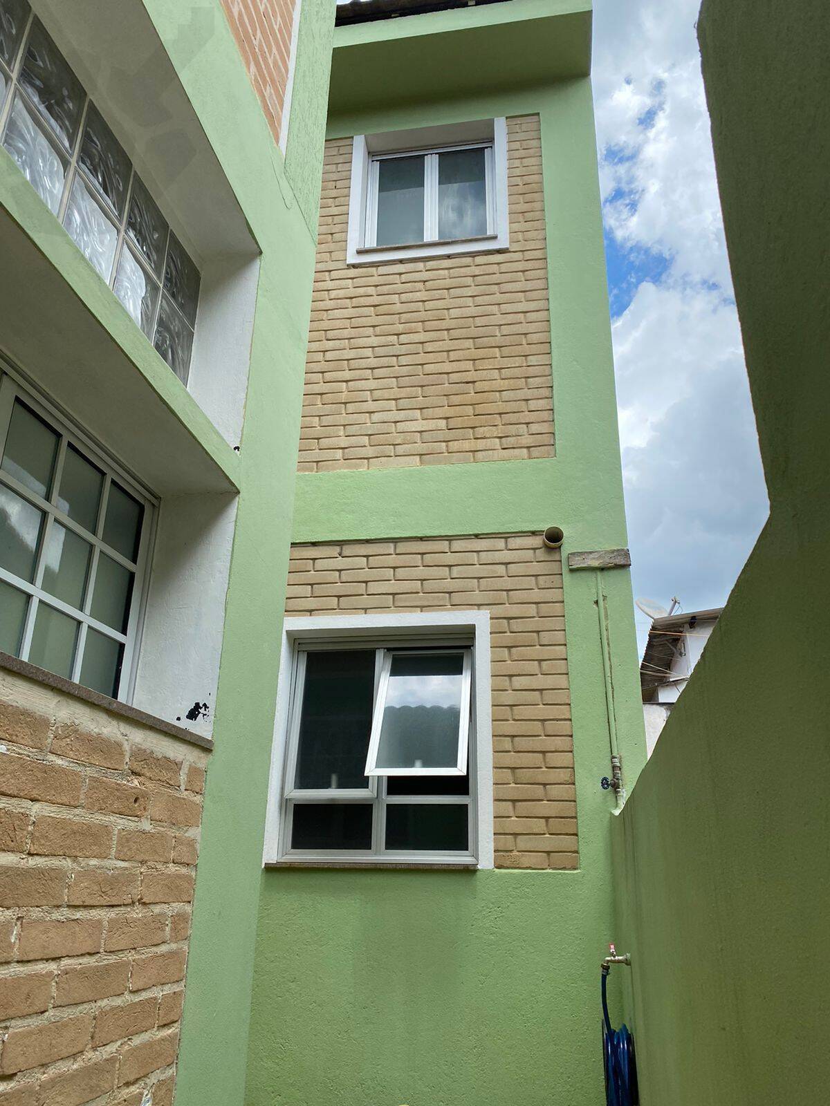 Casa à venda com 6 quartos, 300m² - Foto 26