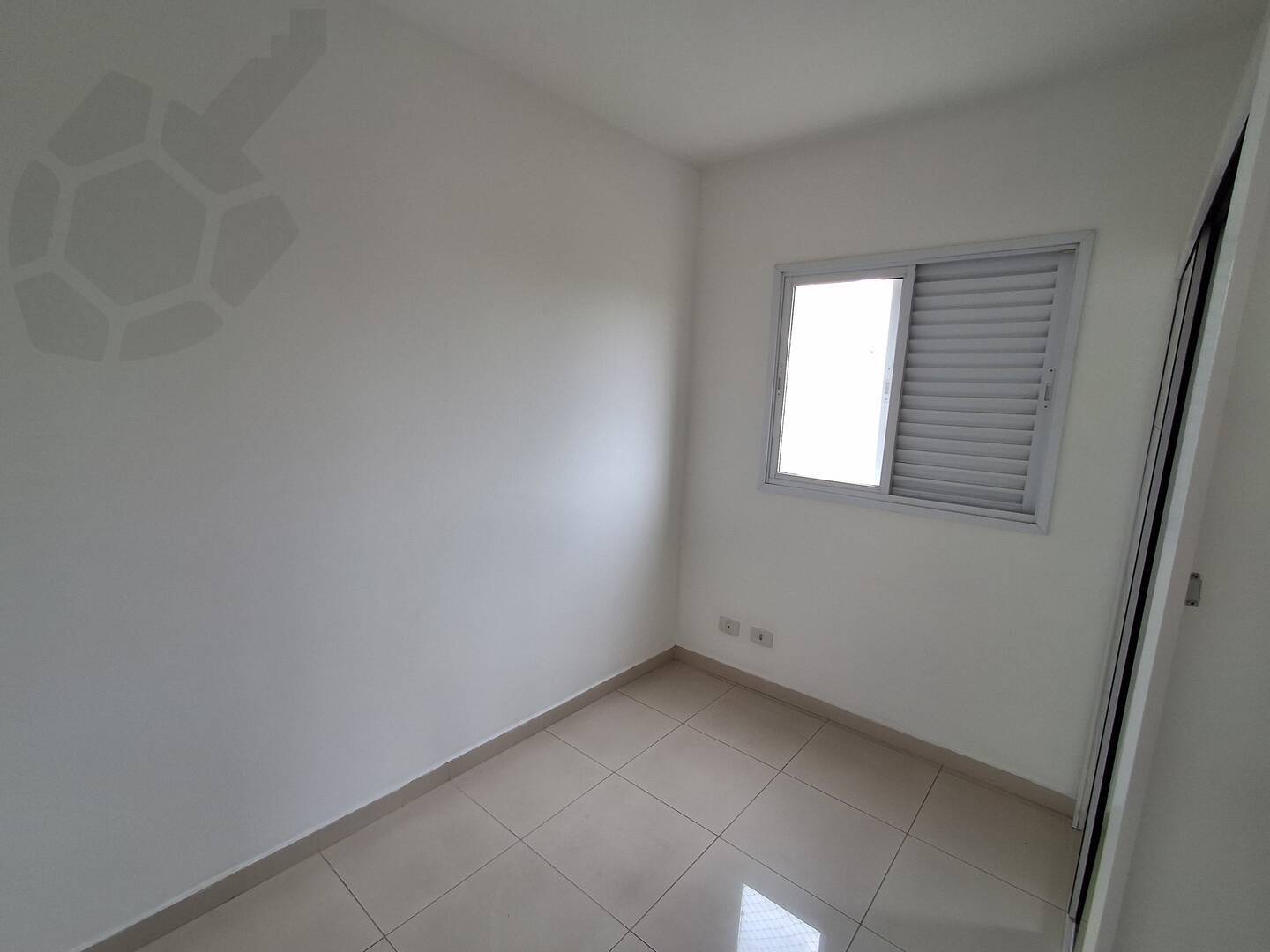 Apartamento à venda com 2 quartos, 55m² - Foto 13